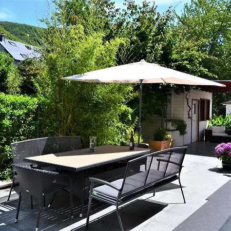 Am Stadtpalais Fewo-mosel アパート